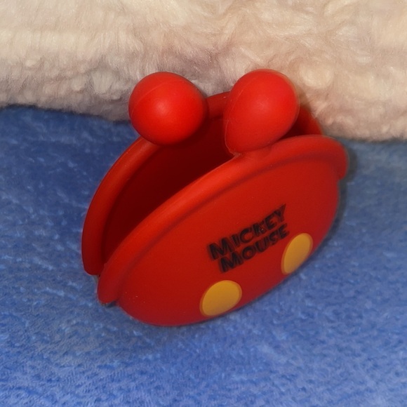 Vintage Disney©️ Mickey Mouse Silicone Pouch - Picture 4 of 4